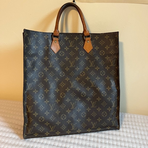 Louis Vuitton Handbags - Vintage Louis Vuitton Sac Plat